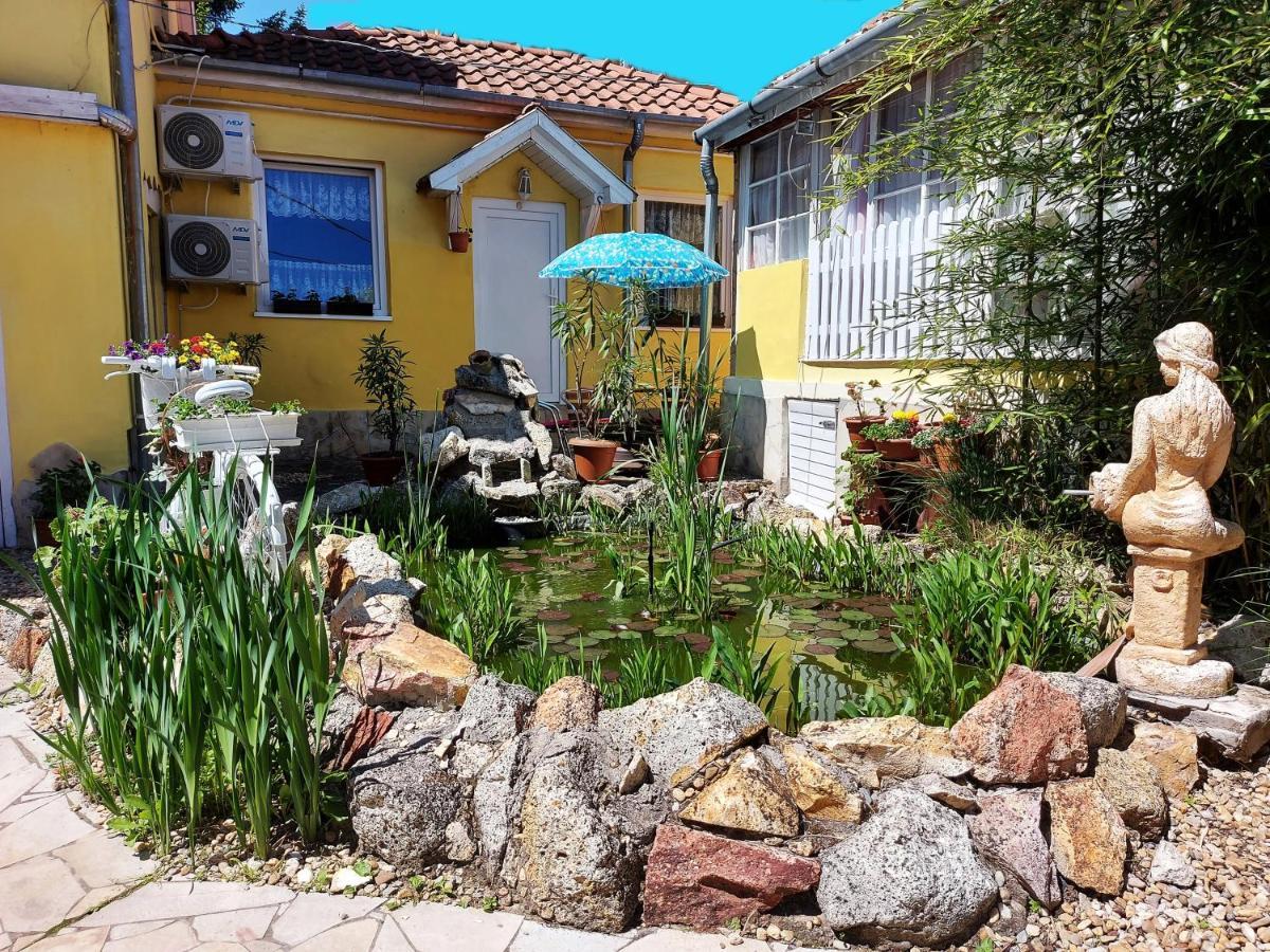Castello Vendeg Es Apartmanhaz Eger Exteriér fotografie