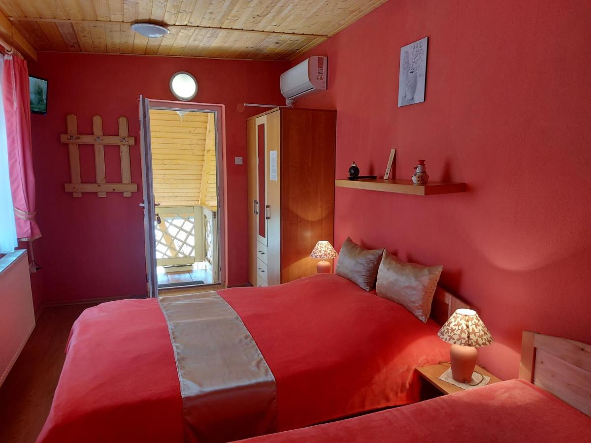 Castello Vendeg Es Apartmanhaz Eger Exteriér fotografie
