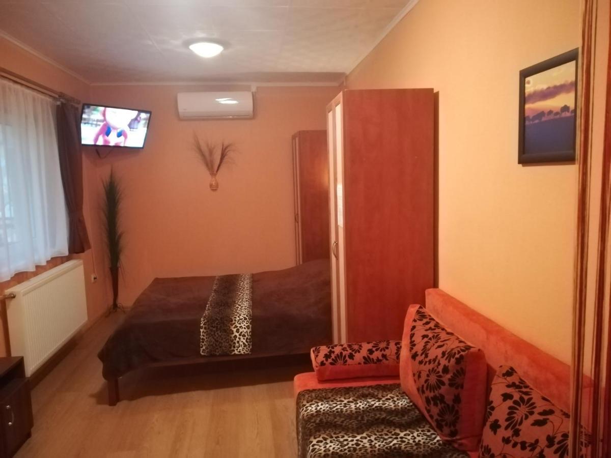 Castello Vendeg Es Apartmanhaz Eger Exteriér fotografie