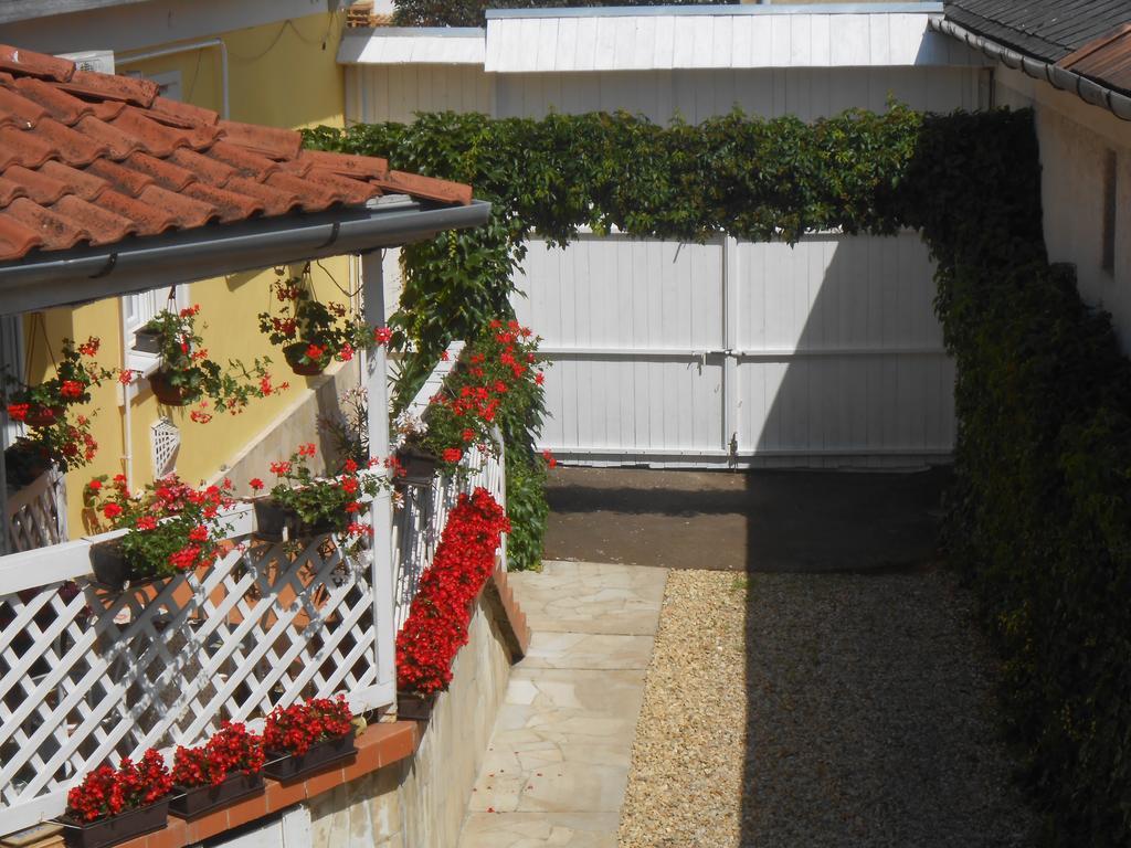 Castello Vendeg Es Apartmanhaz Eger Exteriér fotografie