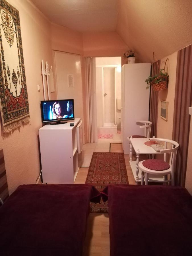 Castello Vendeg Es Apartmanhaz Eger Exteriér fotografie